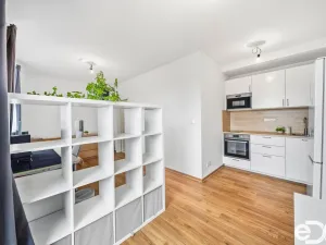 Prodej bytu 1+kk, Ovčáry, Na Bulánce, 35 m2