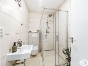 Prodej bytu 1+kk, Ovčáry, Na Bulánce, 35 m2