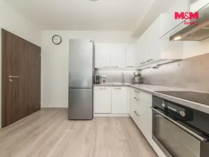 Prodej bytu 2+kk, Praha - Štěrboholy, Kryšpínova, 60 m2