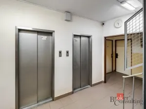 Prodej bytu 3+1, Sezimovo Ústí, Dukelská, 57 m2