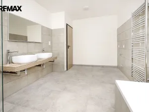 Pronájem bytu 3+kk, Strakonice, Komenského, 103 m2