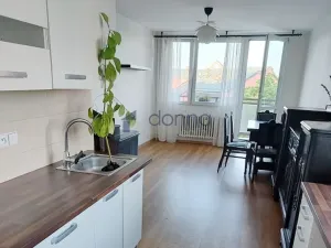 Pronájem bytu 3+kk, Praha, Hlavatého, 63 m2