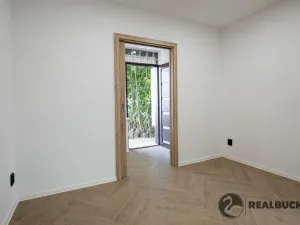 Prodej bytu 3+1, Jablonec nad Nisou, Vítězslava Nezvala, 100 m2
