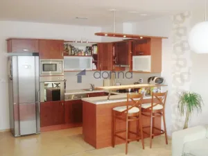 Pronájem bytu 2+kk, Praha, Marciho, 59 m2