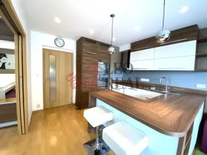 Pronájem bytu 3+kk, Praha - Čakovice, Rýnská, 66 m2