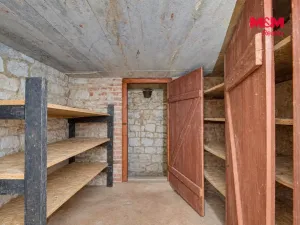 Prodej pozemku pro bydlení, Pnětluky, 1752 m2