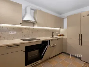Pronájem bytu 1+1, Praha - Strašnice, Kounická, 49 m2
