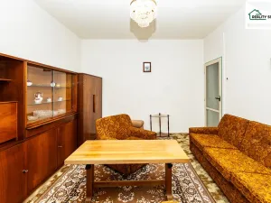 Prodej bytu 2+1, Cheb, Na Hradčanech, 51 m2