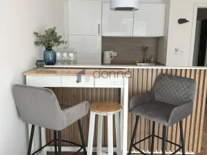 Pronájem bytu 2+kk, Praha, Formanská, 44 m2