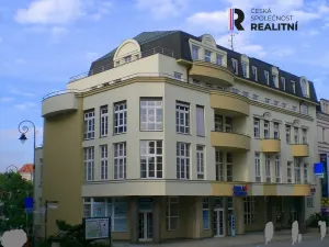 Pronájem kanceláře, Karlovy Vary, T. G. Masaryka, 39 m2
