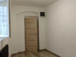 Pronájem bytu 1+kk, Kutná Hora - Kutná Hora-Vnitřní Město, Na Náměti, 20 m2