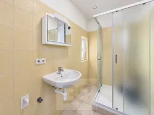 Pronájem bytu 3+1, Děčín, Na Úpatí, 55 m2