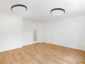 Prodej bytu 1+kk, Praha - Záběhlice, U zákrutu, 33 m2