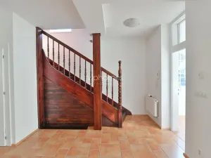 Pronájem rodinného domu, Praha - Střešovice, Západní, 210 m2