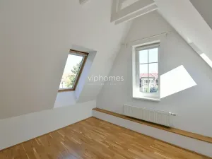 Pronájem rodinného domu, Praha - Střešovice, Západní, 210 m2