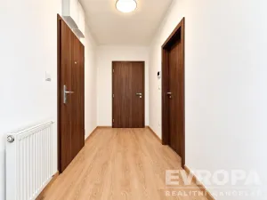 Pronájem bytu 2+kk, Břeclav, Za Bankou, 43 m2