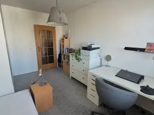 Prodej bytu 3+1, Kladno, Vít. Nezvala, 71 m2