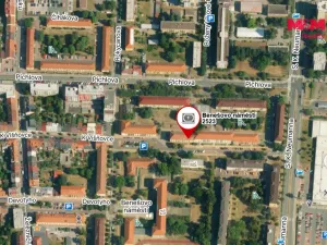Pronájem bytu 2+kk, Pardubice - Zelené Předměstí, Benešovo náměstí, 49 m2