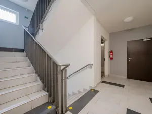 Prodej bytu 2+kk, Praha - Horní Měcholupy, Padovská, 52 m2