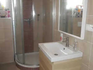 Pronájem bytu 2+kk, Neratovice, P. Bezruče, 46 m2