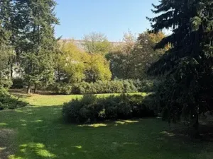 Prodej bytu 3+1, Praha - Kobylisy, Famfulíkova, 70 m2