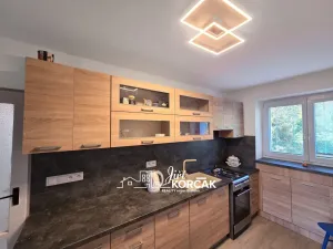 Pronájem bytu 2+1, Adamov, Opletalova, 61 m2