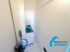 Pronájem bytu 3+1, Děčín, U Tvrze, 65 m2