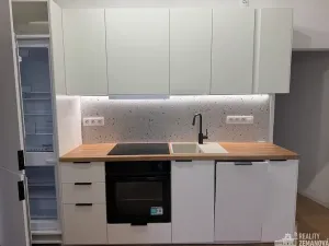 Pronájem bytu 2+kk, Praha - Vršovice, Petrohradská, 49 m2