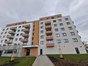 Pronájem bytu 3+kk, Praha - Kbely, Sedlářova, 72 m2