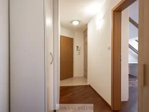 Pronájem bytu 2+kk, Praha - Radlice, Pechlátova, 54 m2