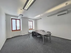 Pronájem kanceláře, Brno, Cejl, 102 m2
