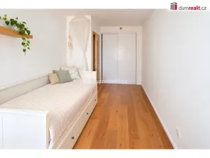 Prodej rodinného domu, Praha - Libuš, V Hrobech, 280 m2