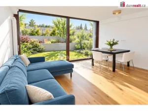 Prodej rodinného domu, Praha - Libuš, V Hrobech, 280 m2