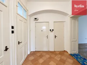 Pronájem bytu 2+1, Opava, Horovo náměstí, 79 m2