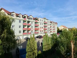 Prodej bytu 3+kk, Hustopeče, U Větrolamu, 73 m2