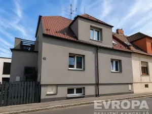Pronájem bytu 3+kk, Opava, Fügnerova, 71 m2