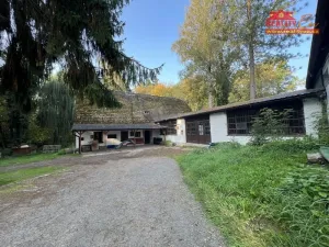 Prodej komerční nemovitosti, Hořičky - Chlístov, 1200 m2
