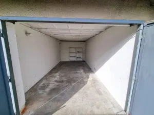 Pronájem garáže, České Budějovice - České Budějovice 5, Karla Uhlíře, 19 m2