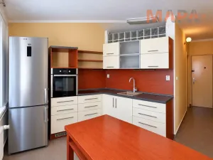 Prodej bytu 1+1, Chomutov, Bezručova, 35 m2