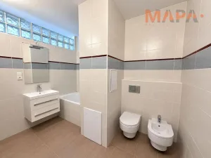 Prodej bytu 1+1, Chomutov, Bezručova, 35 m2