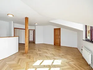 Prodej bytu 2+kk, Praha - Vršovice, Černomořská, 63 m2