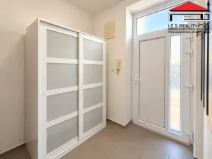 Pronájem bytu 1+kk, Brno, Václavská, 30 m2