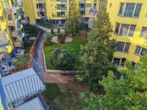 Pronájem bytu 2+kk, Praha, Jeseniova, 58 m2