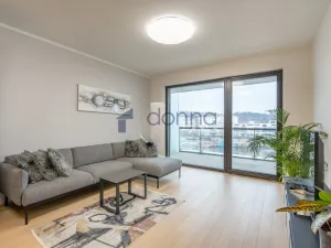 Pronájem bytu 2+kk, Praha, Jankovcova, 60 m2