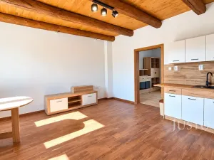 Pronájem bytu 2+kk, Kestřany, 40 m2