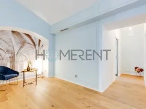 Prodej bytu 2+kk, Praha - Karlín, Peckova, 86 m2