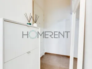 Prodej bytu 2+kk, Praha - Karlín, Peckova, 86 m2