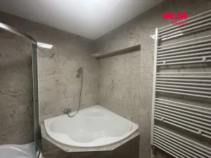 Pronájem bytu 2+kk, Králův Dvůr - Karlova Huť, Tovární, 44 m2