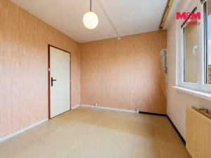 Prodej bytu 3+1, Cvikov - Cvikov II, Sídliště, 76 m2