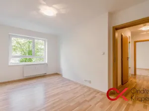 Pronájem bytu 2+1, Milovice - Mladá, Spojovací, 43 m2